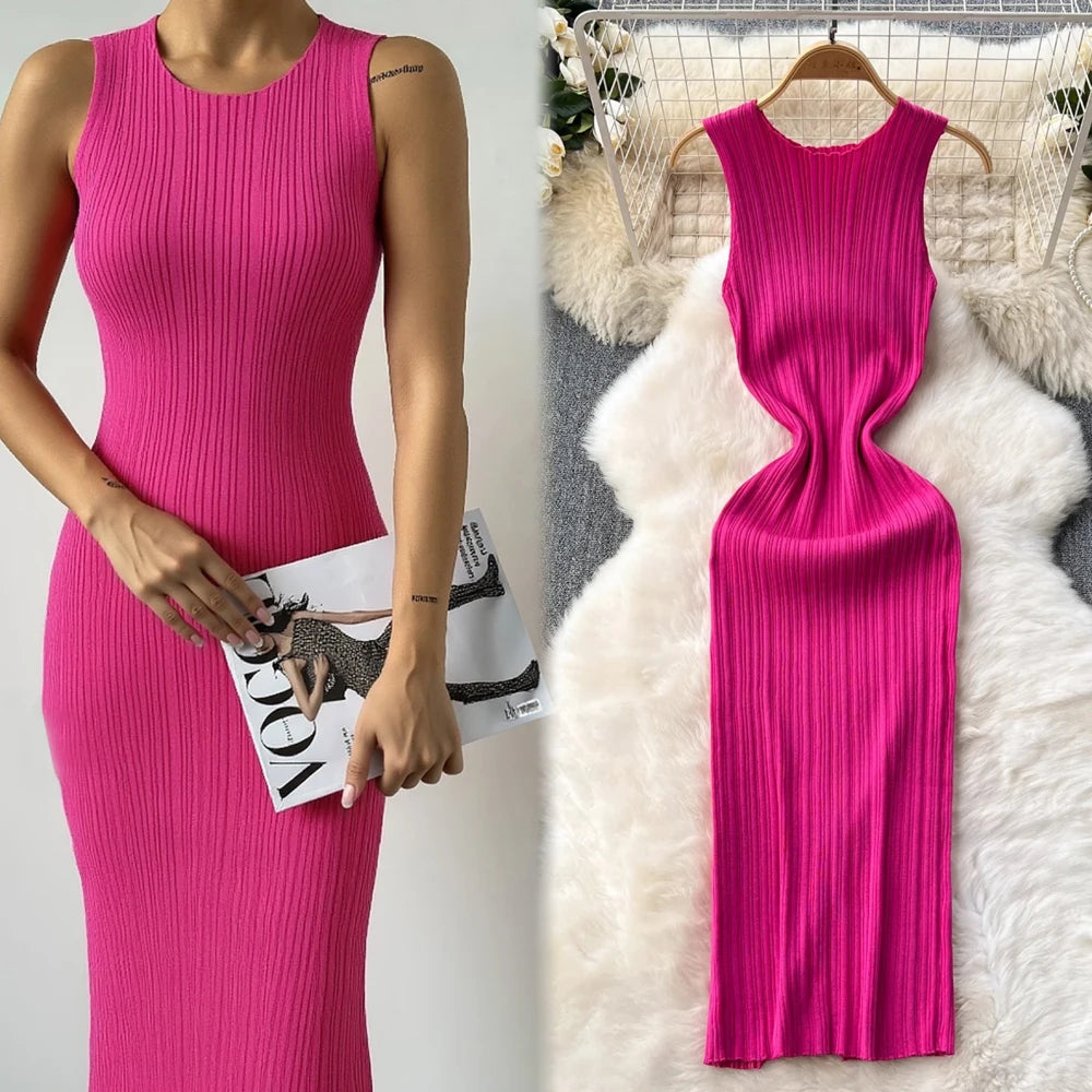 Chic Ribbed Maxi Dress