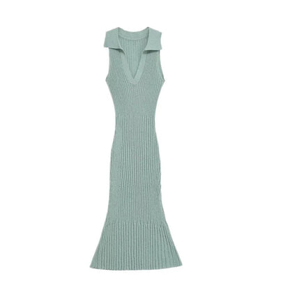 Women's Trimmed Knitted Long collared dress
