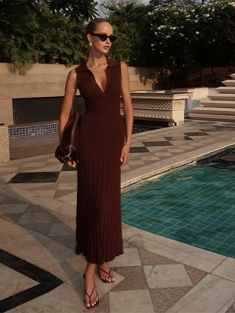 Elegant Knitted Pleated Polo Neck A-line Evening Dress