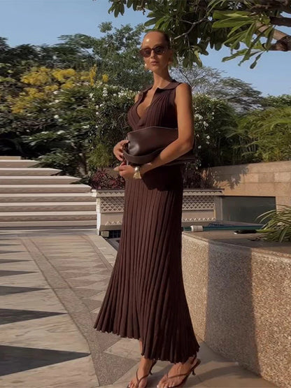 Elegant Knitted Pleated Polo Neck A-line Evening Dress