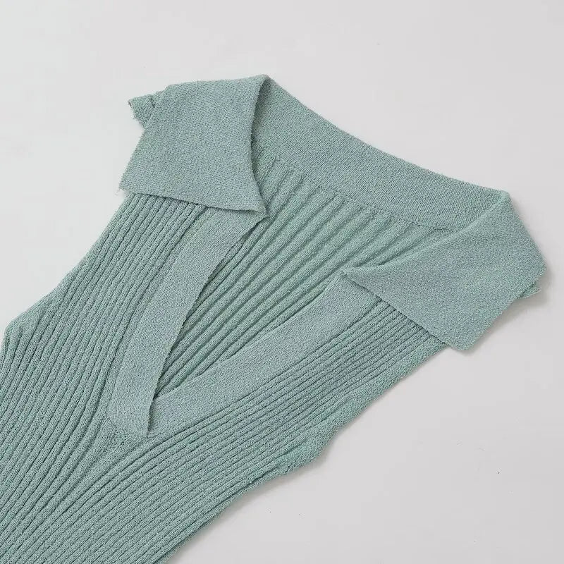 Women's Trimmed Knitted Long collared dress