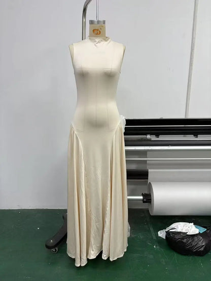 Slim Solid Color Big Hem Long Sleeveless Pleated Evening Dress