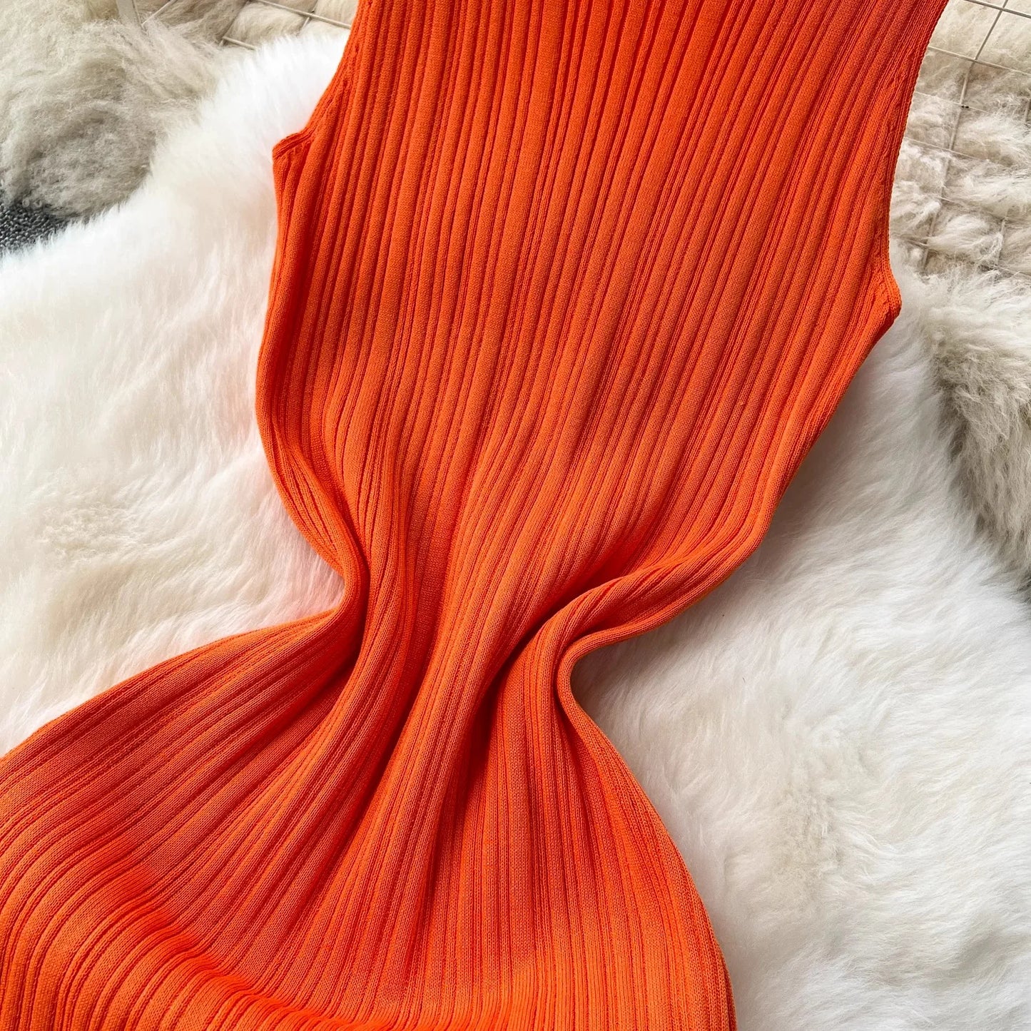Chic Ribbed Maxi Dress