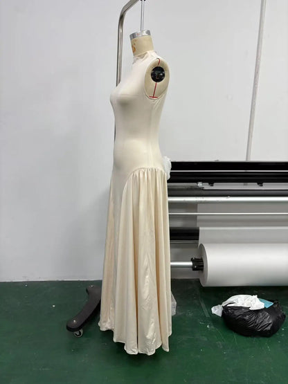 Slim Solid Color Big Hem Long Sleeveless Pleated Evening Dress