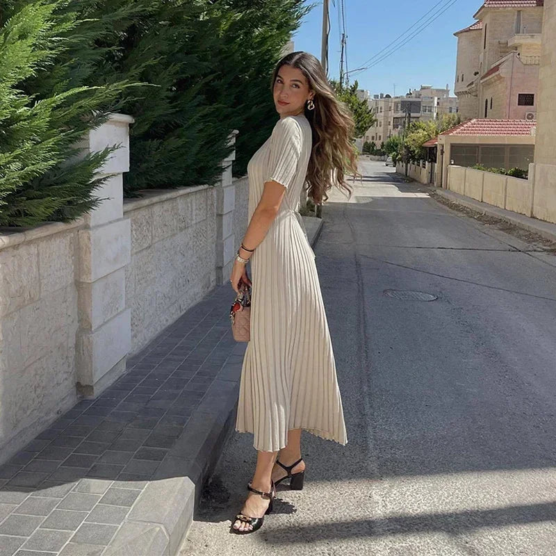 Knitted Short Sleeve Pleated Long Dress