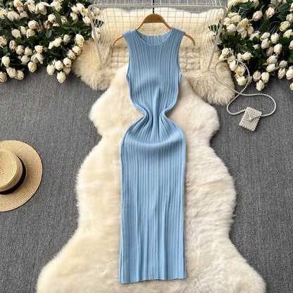 Chic Ribbed Maxi Dress