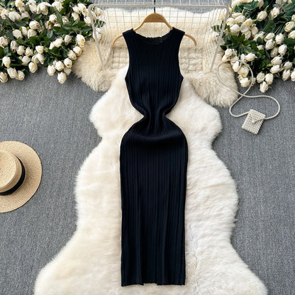 Chic Ribbed Maxi Dress