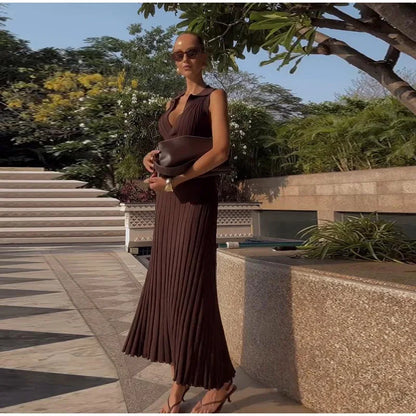 Elegant Knitted Pleated Polo Neck A-line Evening Dress